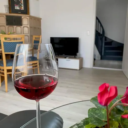 Sehr Beliebt! Zur Donau